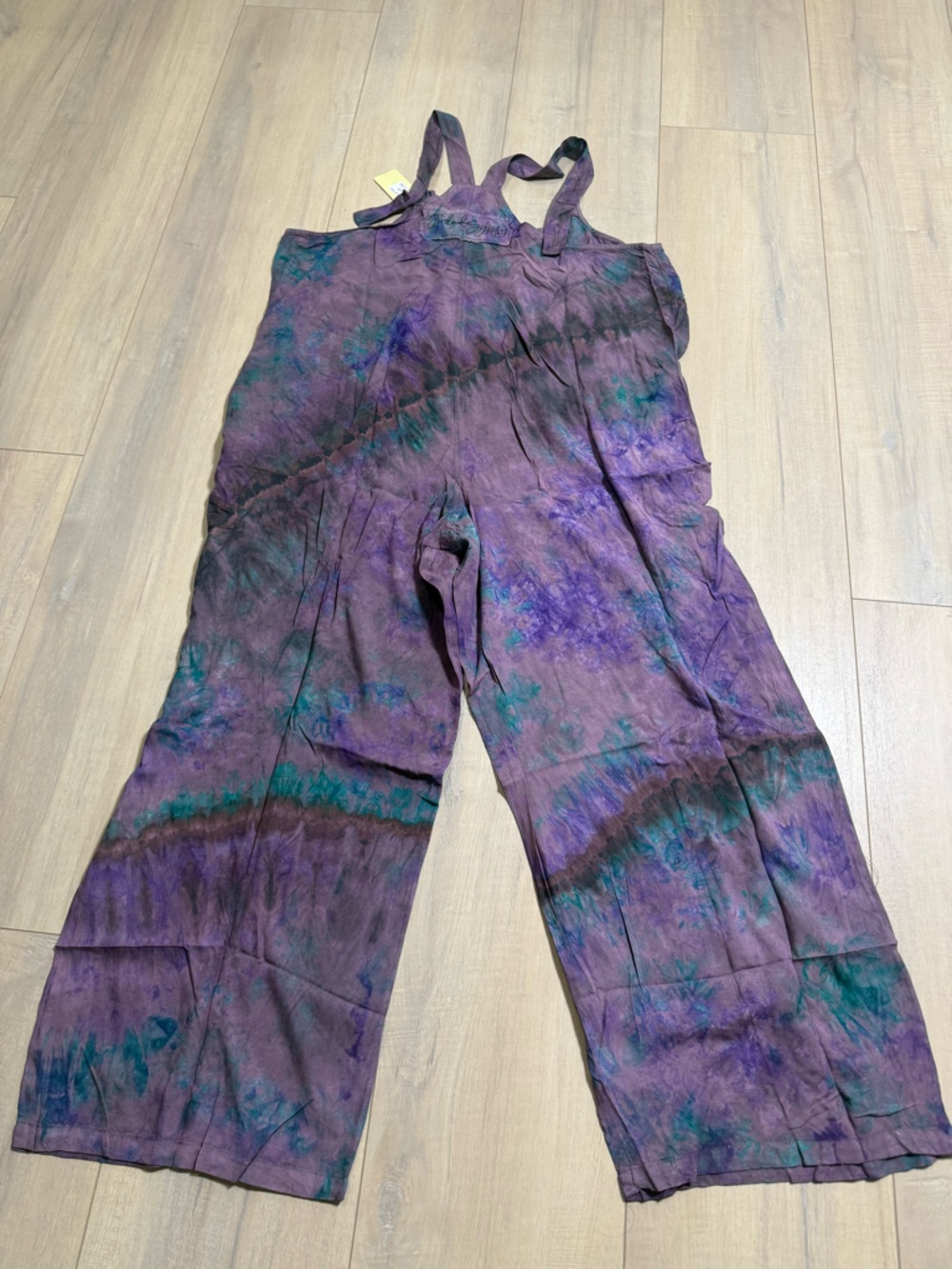 Jaded Gypsy Sleeveless Purple Tie-Dye Wide-Leg Jumpsuit with Pockets - Picture 4 of 8